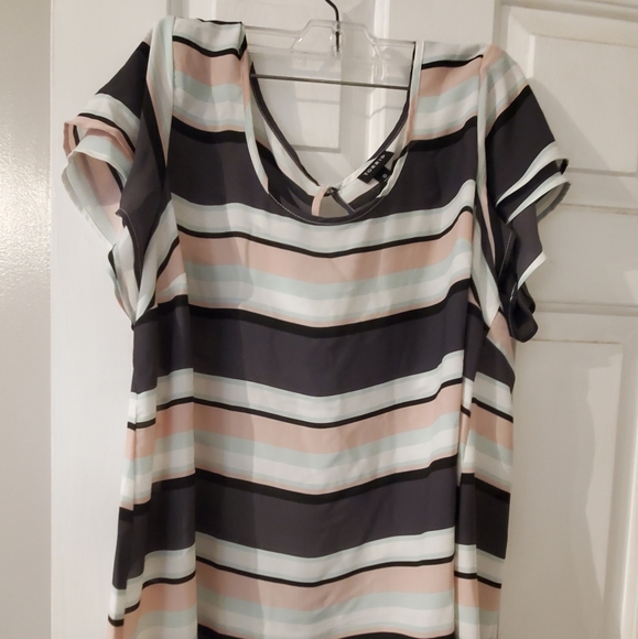 Torrid - stripped blouse (size 0) - Picture 1 of 2